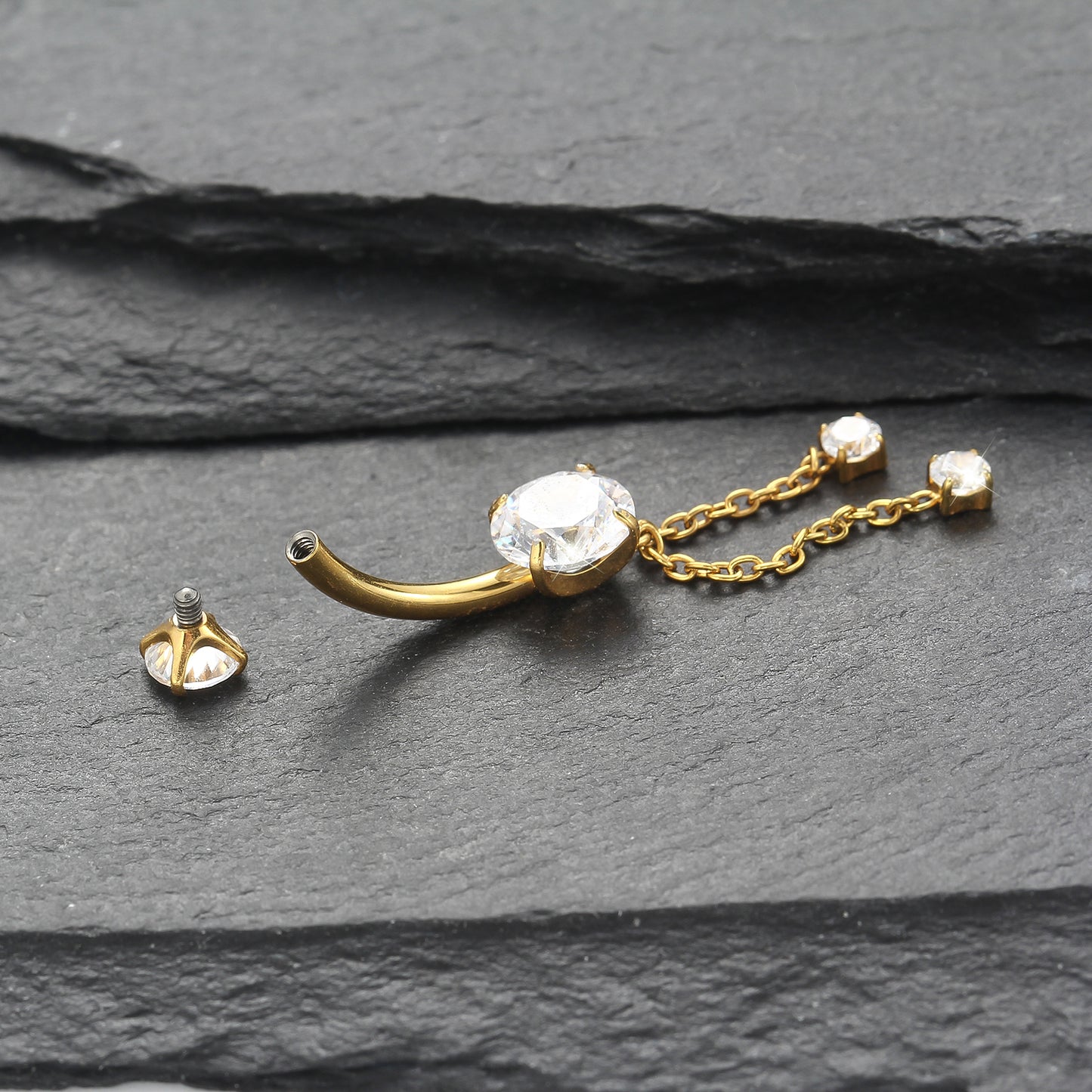 Piercing Labret com Detalhe Elegante para Valorizar o Visual