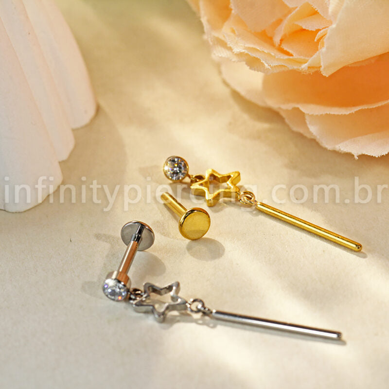 Piercing Labret Titânio Com Pingente Estrela