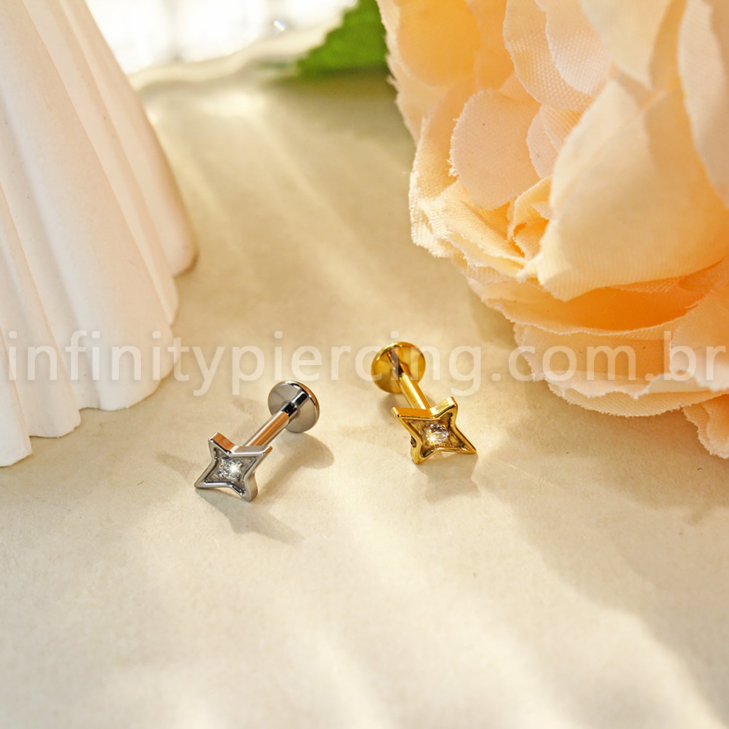 Piercing Labret Titânio Estrela Com Zircônia Cravejada