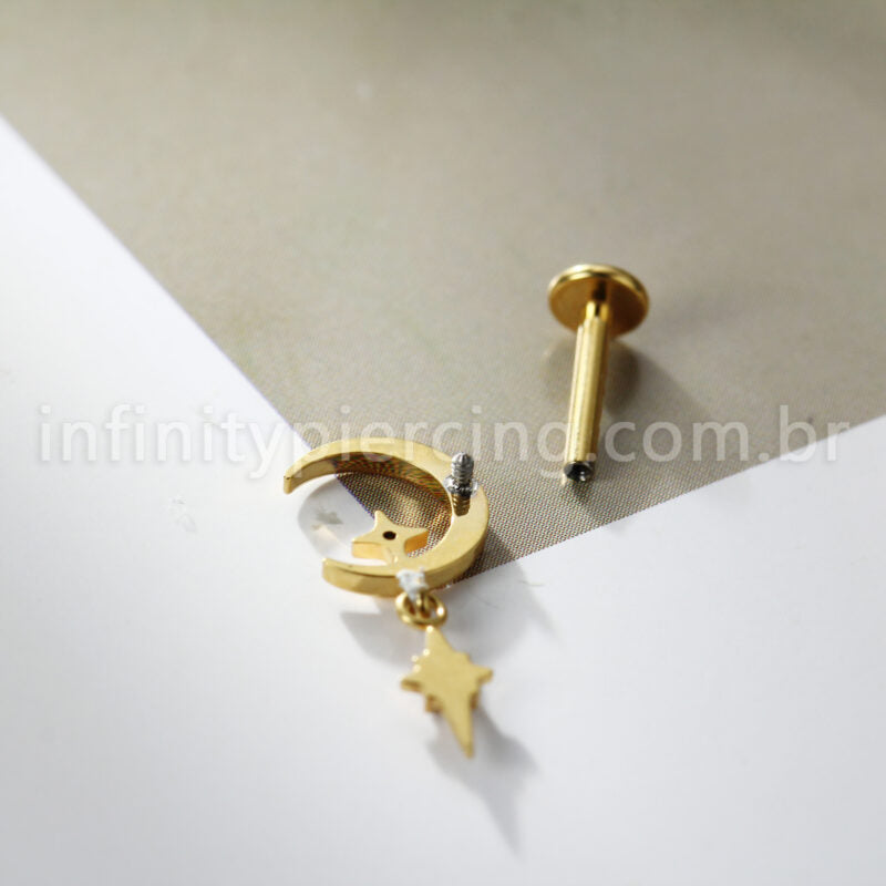 Piercing Labret Titânio Lua/Estrela