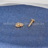 Piercing Labret Titânio Coração Detalhada