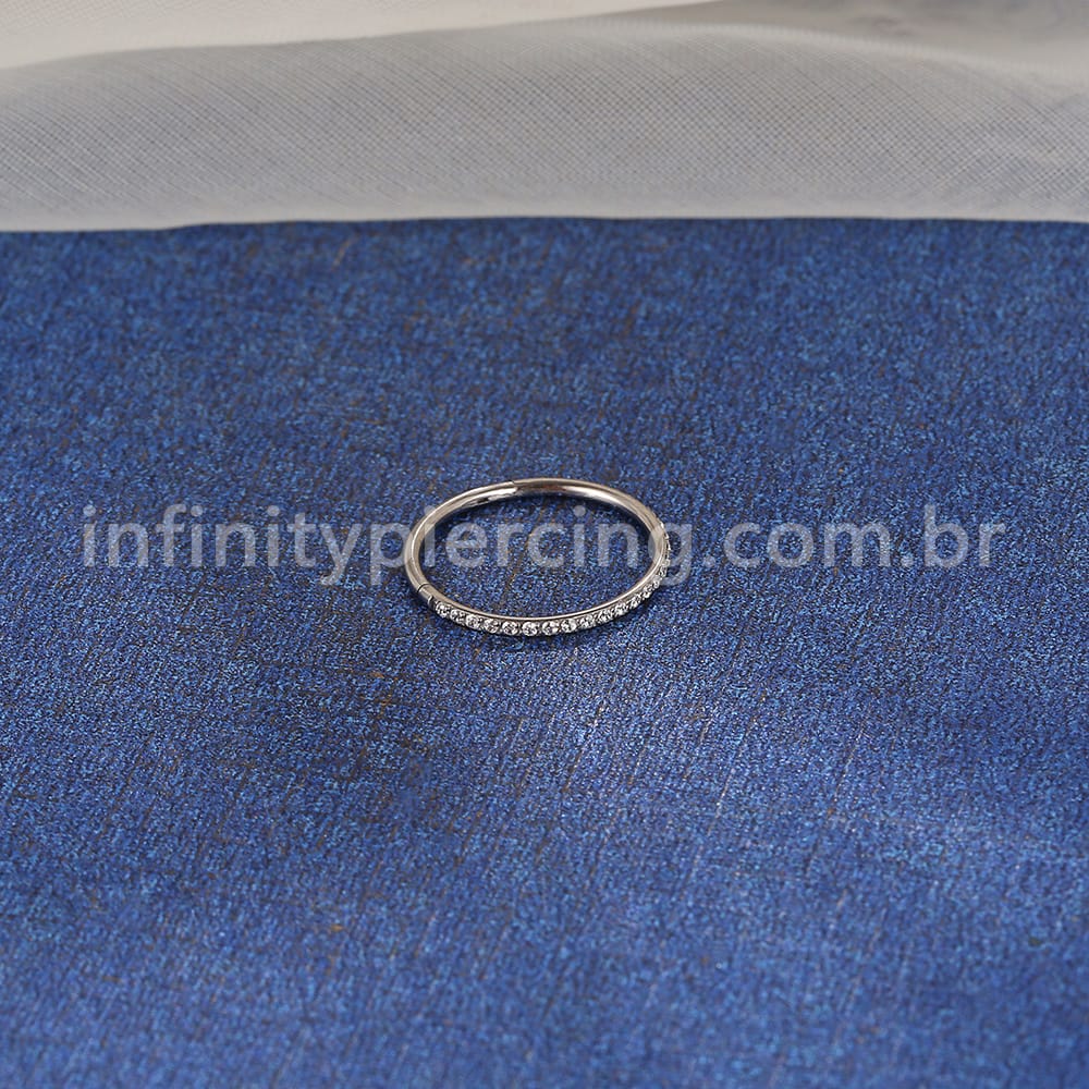 Piercing Argola Nióbio Segmento Articulado Zircônia Cravejada