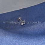 Piercing Labret Titânio Folhinhas Zircônia Cravejada
