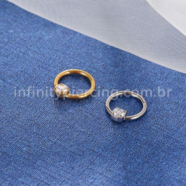 Piercing Argola Titânio Segmento Articulado Uma Zircônia Redonda