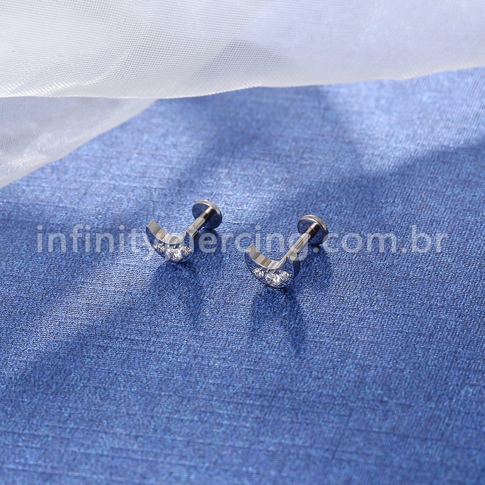 Piercing Labret Titânio Rosca Interna Lua Zircônia