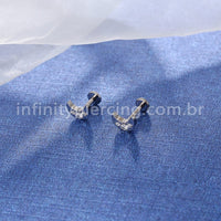 Piercing Labret Titânio Rosca Interna Lua Zircônia