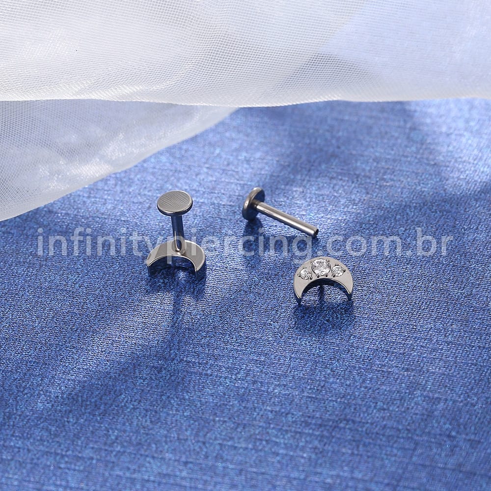 Piercing Labret Titânio Rosca Interna Lua Zircônia