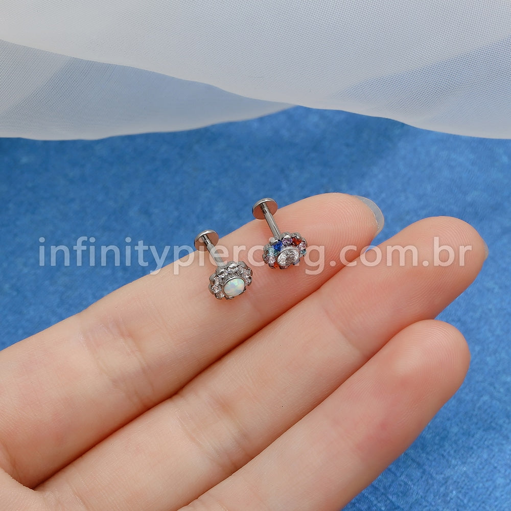 Piercing Labret Titânio Flor Zircônia Cravejada