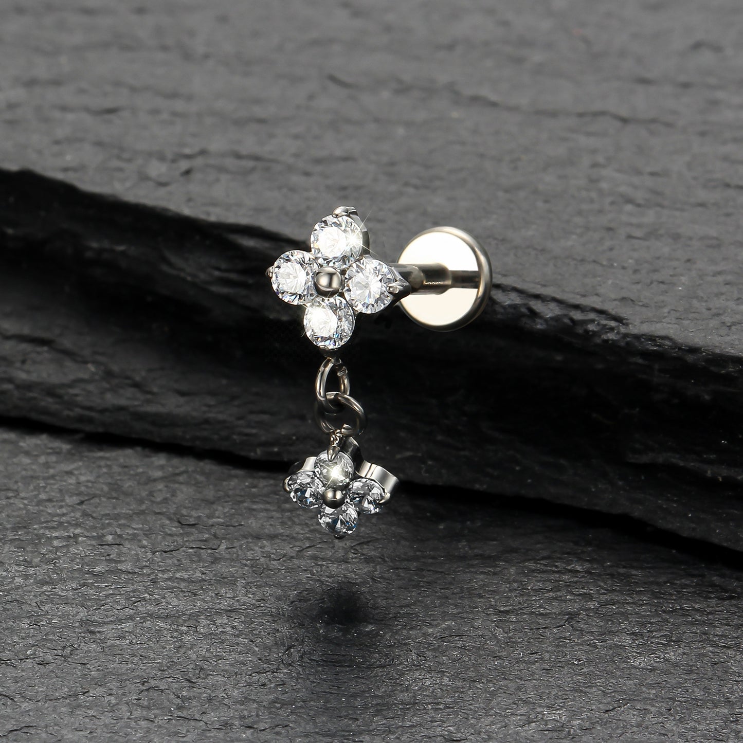 Piercing Labret Titânio Flor Zircônia Cravejada 1.2X8 10217