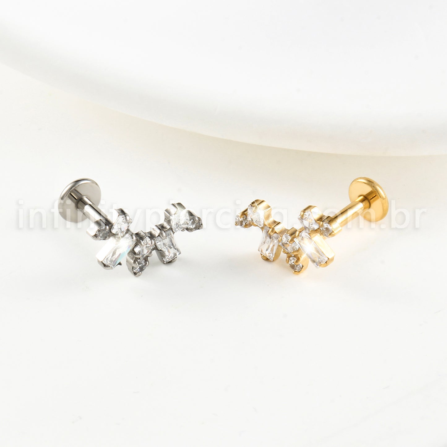 Piercing Labret Titânio Cluster Zircônia Cravejada