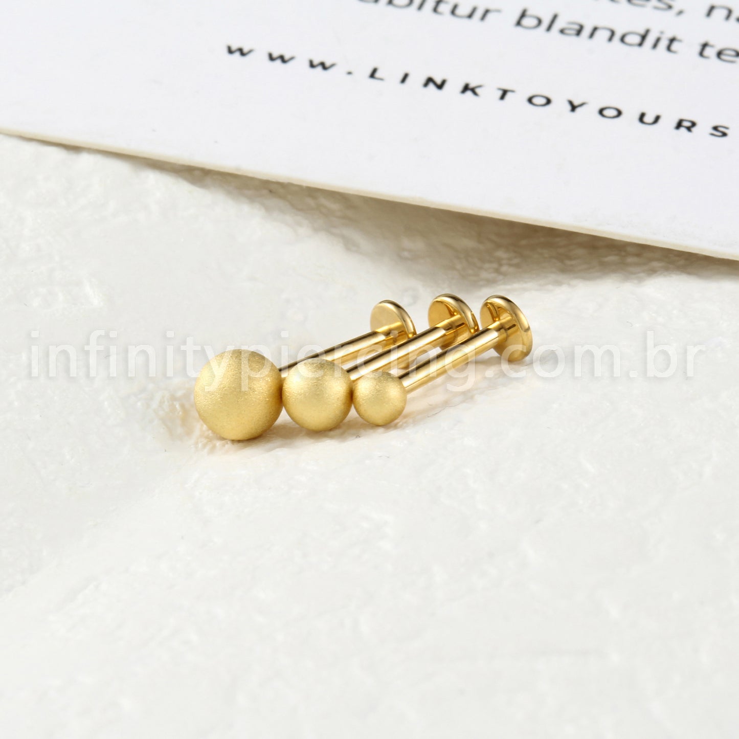 Piercing Labret Titânio Bolinha Fosca