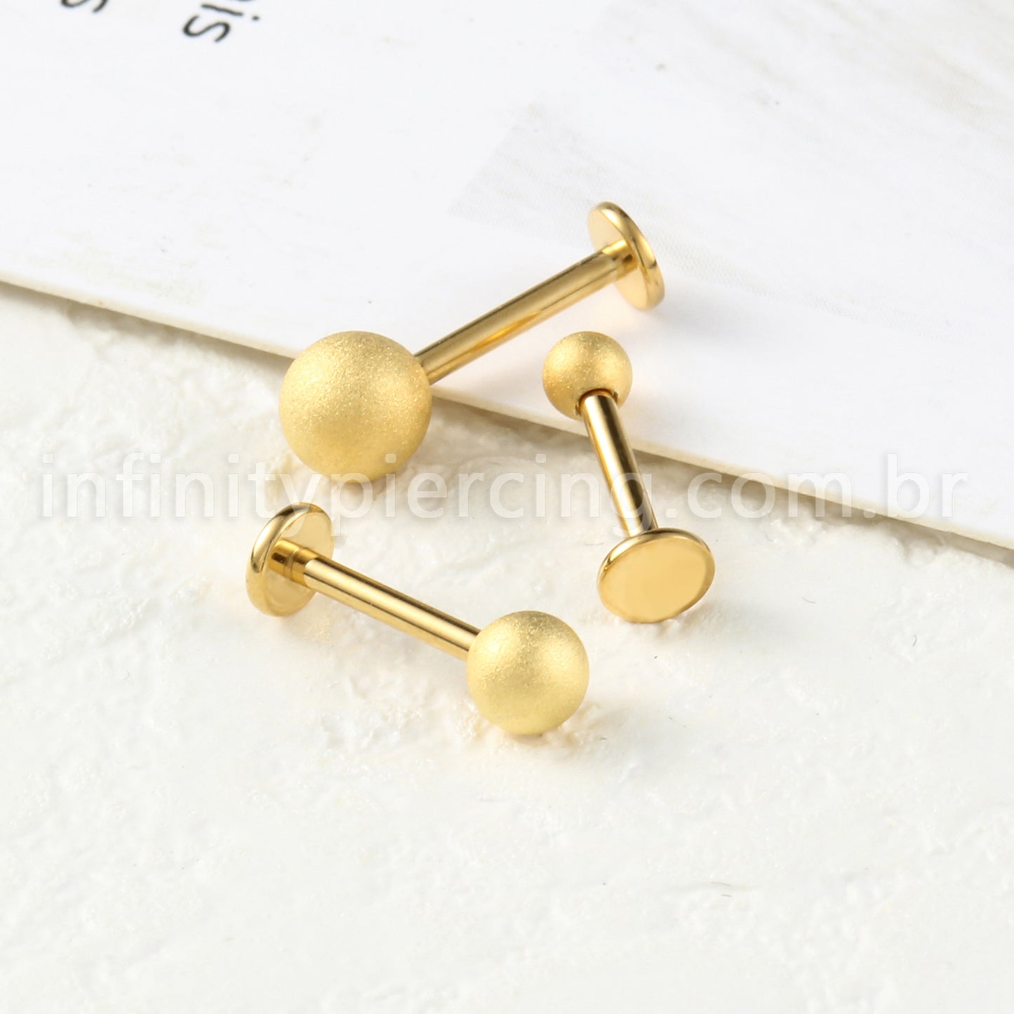 Piercing Labret Titânio Bolinha Fosca