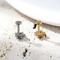 Piercing Labret Titânio Gota Com Detalhes Zircônia Cravejada