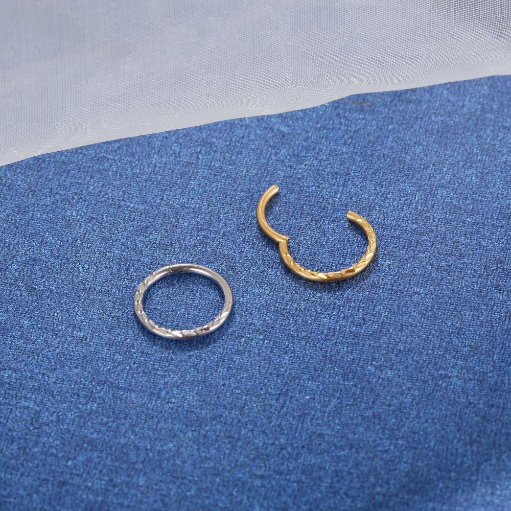 Piercing Argola Titânio Segmento Articulado Detalhado