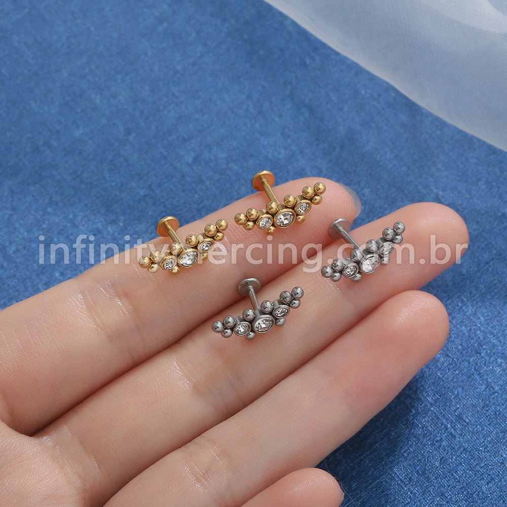 Piercing Labret em Titânio G23 com Zircônia de Brilho Intenso – Design Elegante e Minimalista