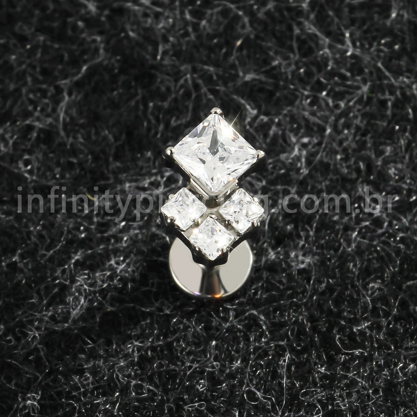 Piercing Labret Titânio Losango Zircônia Cravejada
