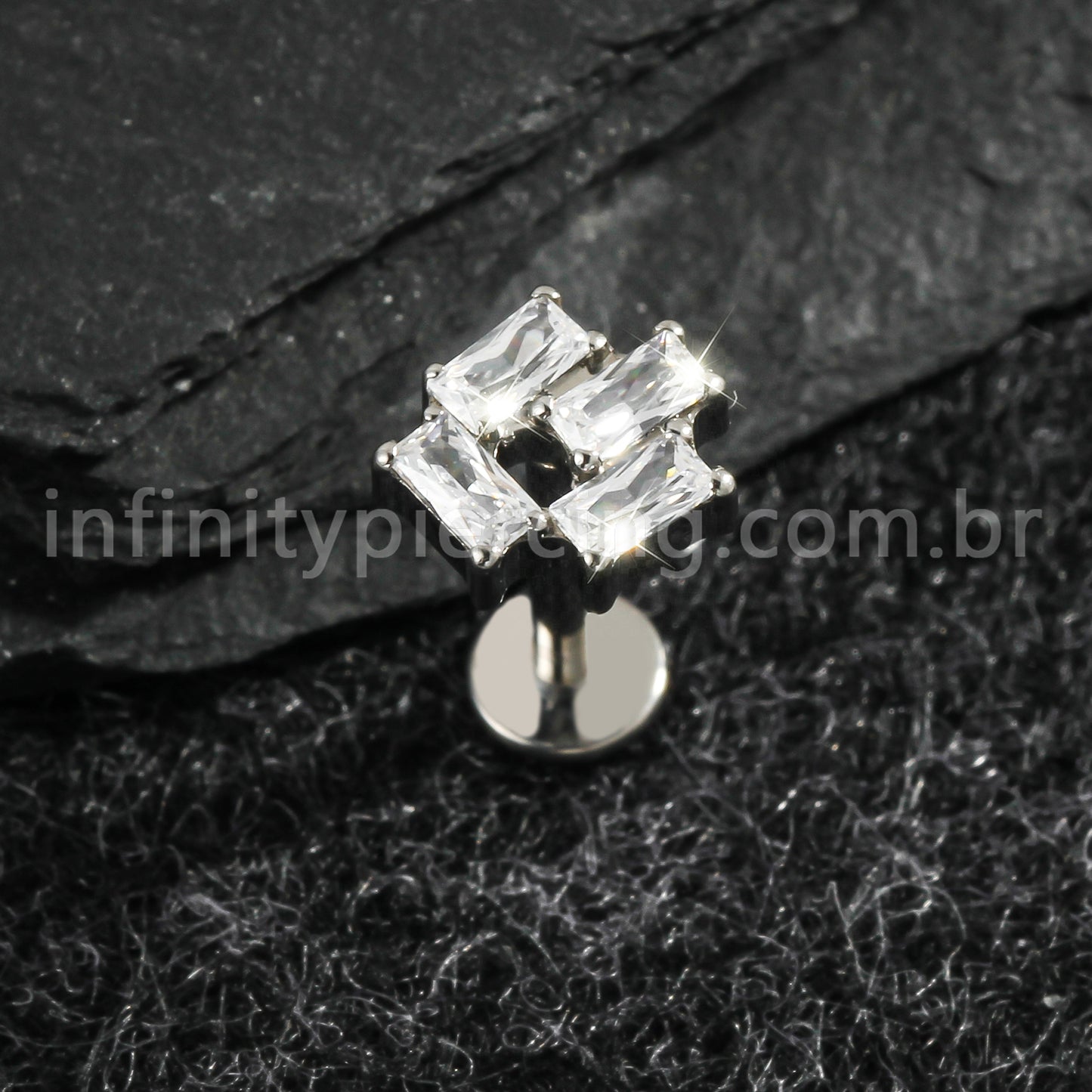 Piercing Labret Titânio Zircônia Retangular Cravejada