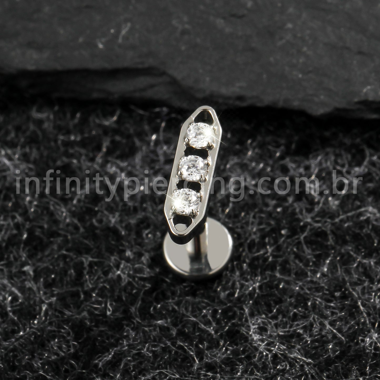 Piercing Labret Titânio Barra 3 Zircônia Cravejada