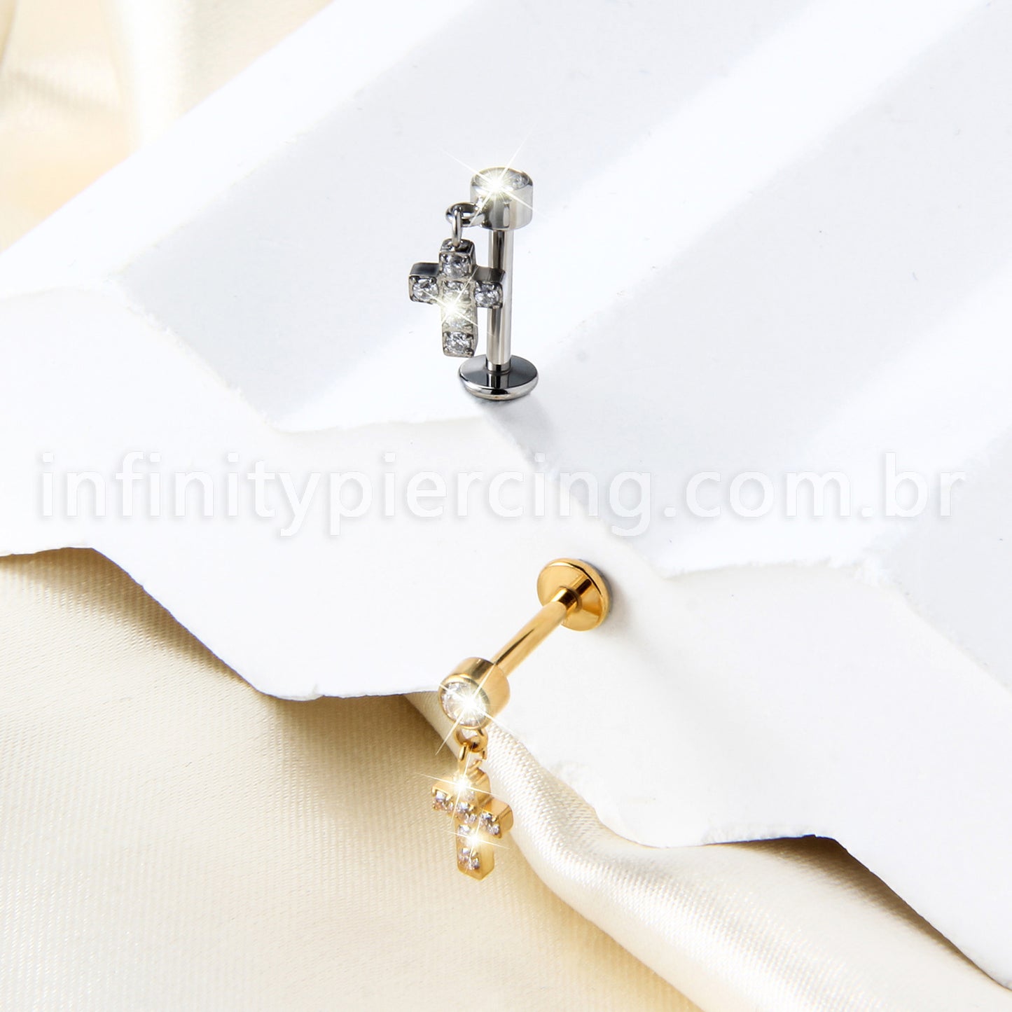 Piercing Labret Titânio Com Pingente Cruz Zircônia Cravejada