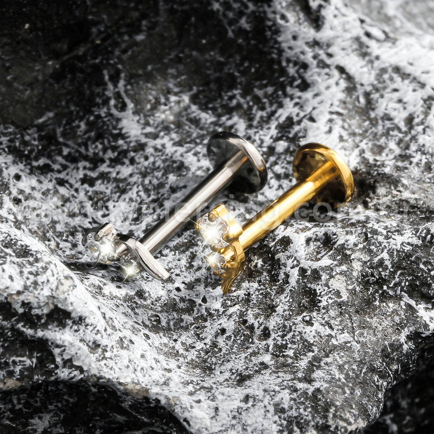 Piercing Labret Titânio 2 Pedras Zircônia Cravejada
