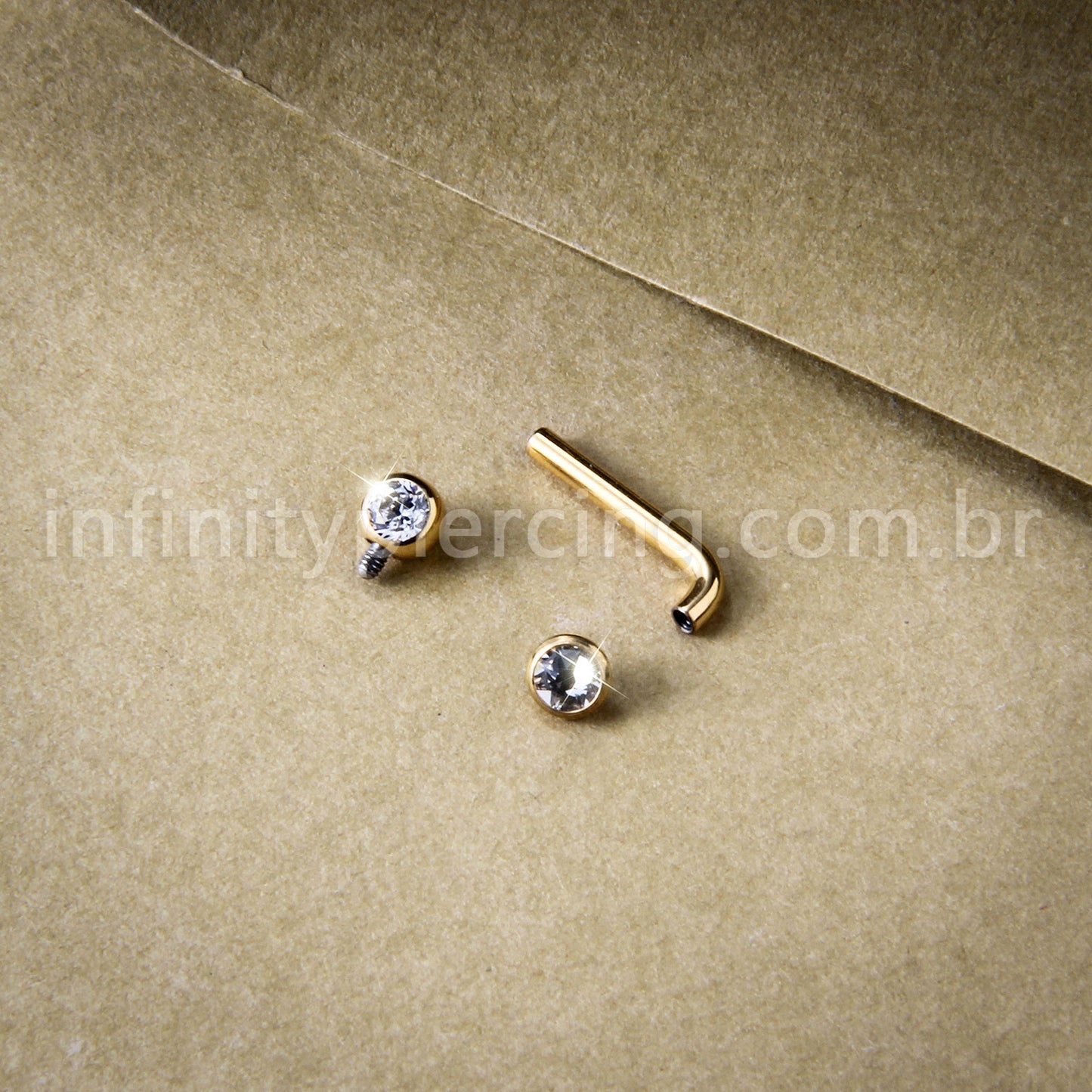 Piercing Lbar Titânio Zircônia Cravada