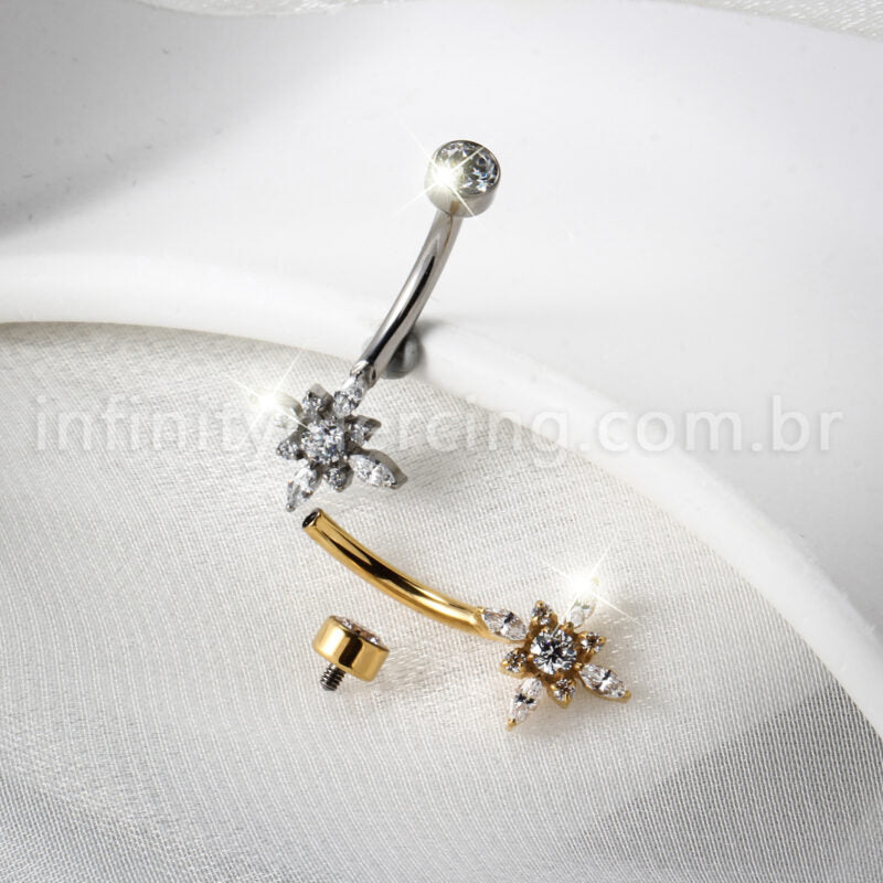 Piercing Banana Titânio Flor Zircônia Cravejada