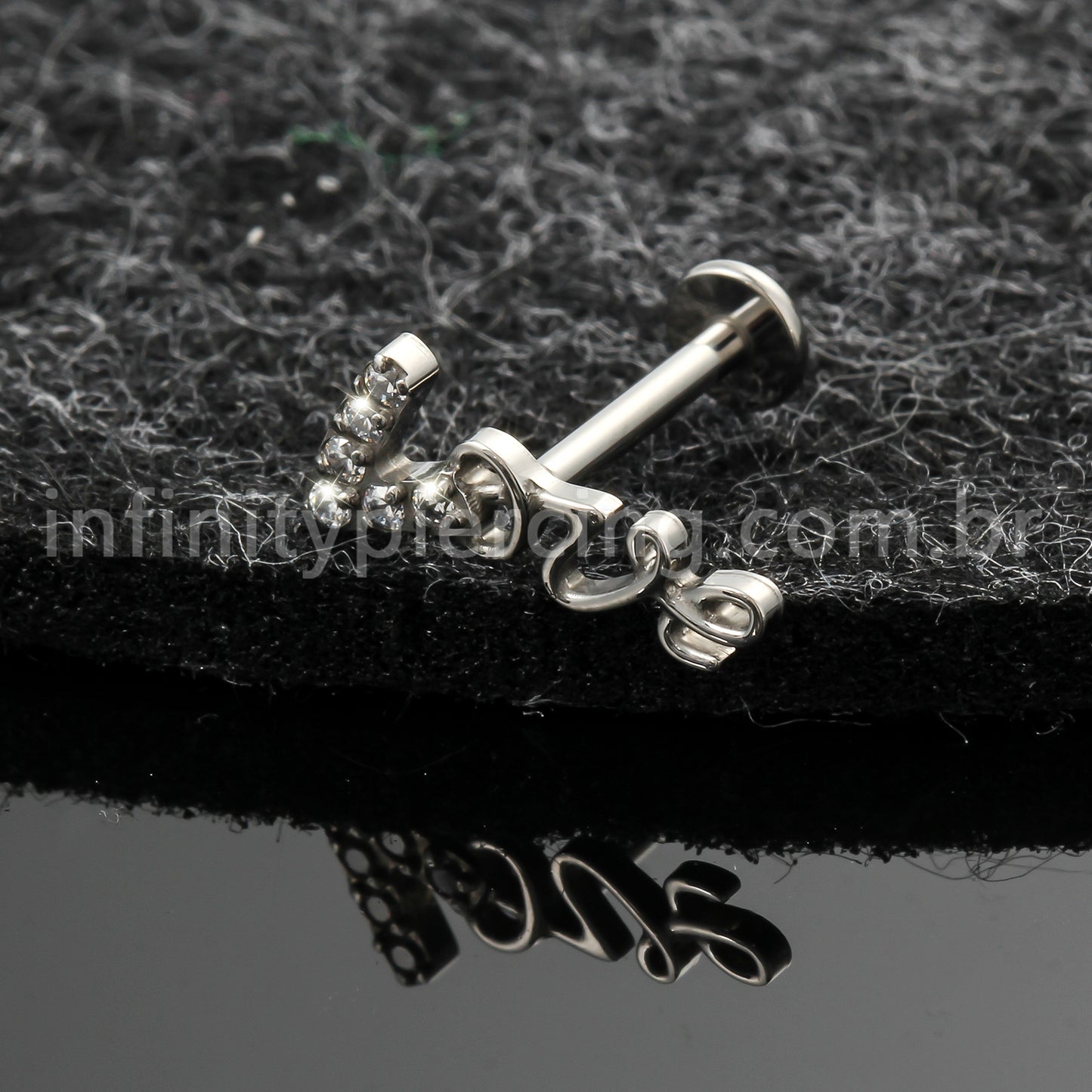 Piercing Labret Titânio Love