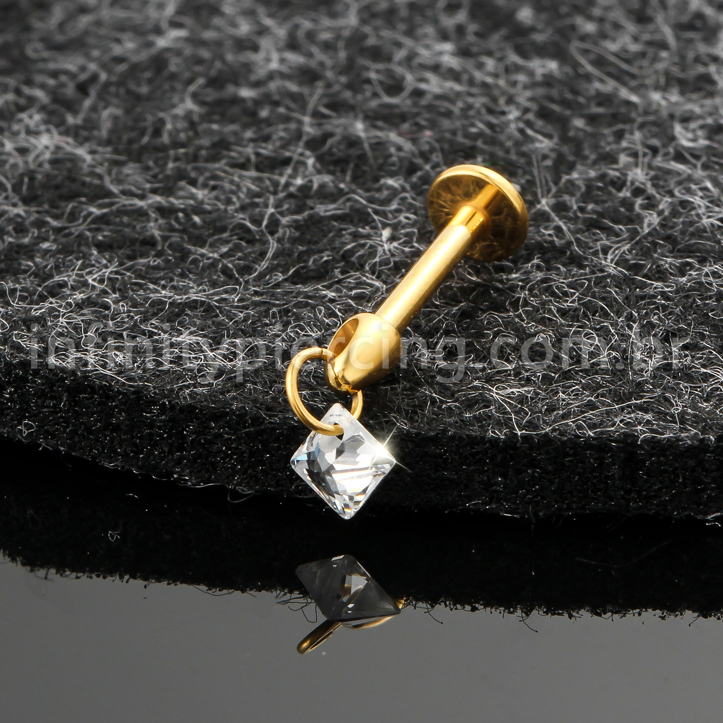 Piercing Labret Titânio Com Pingente Quadrado