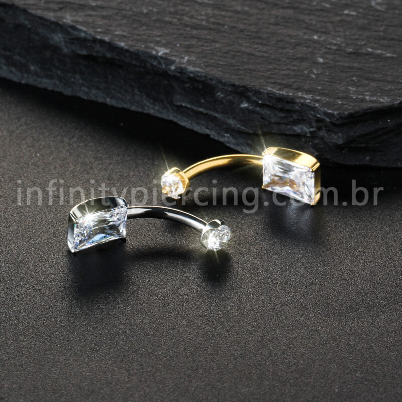 Piercing Banana Titânio Zircônia Quadrada