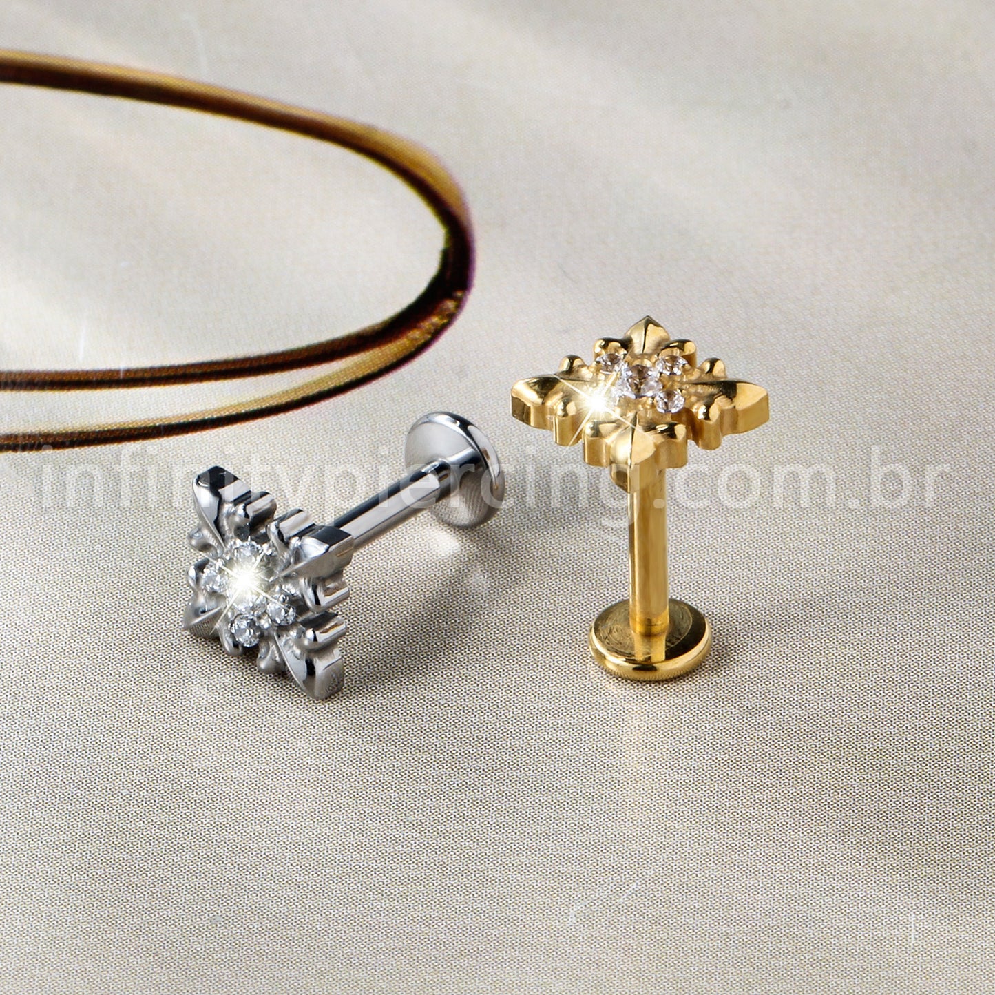 Piercing Labret Titânio Detalhado Com  Zircônia