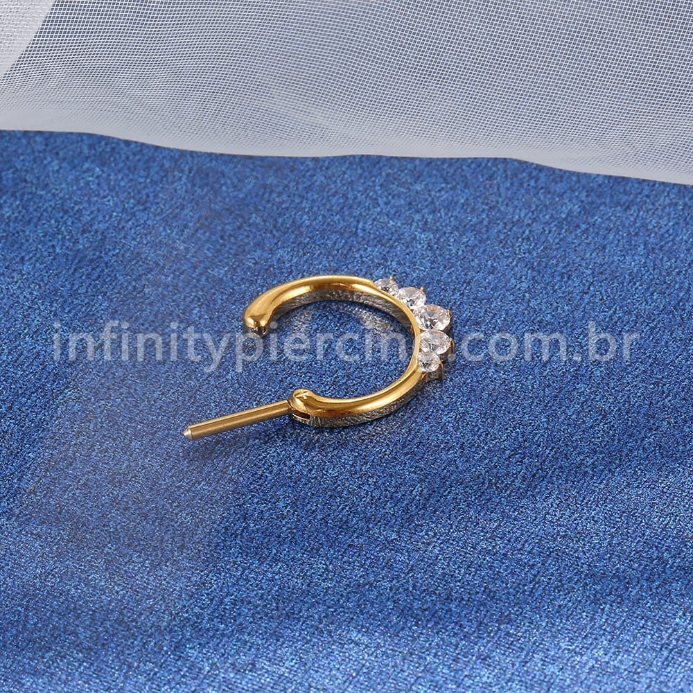 Piercing Meia Argola Titânio Segmento Articulado Detalhes Zircônia