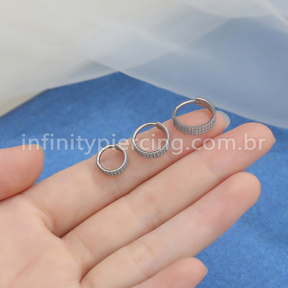 Piercing Argola Segmento Articulado Titânio Zircônia 3 Fileiras