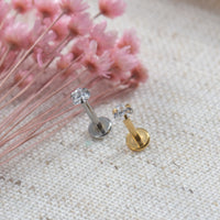 Piercing Labret Aço Cirúgico Push Pin Coração Zircônia