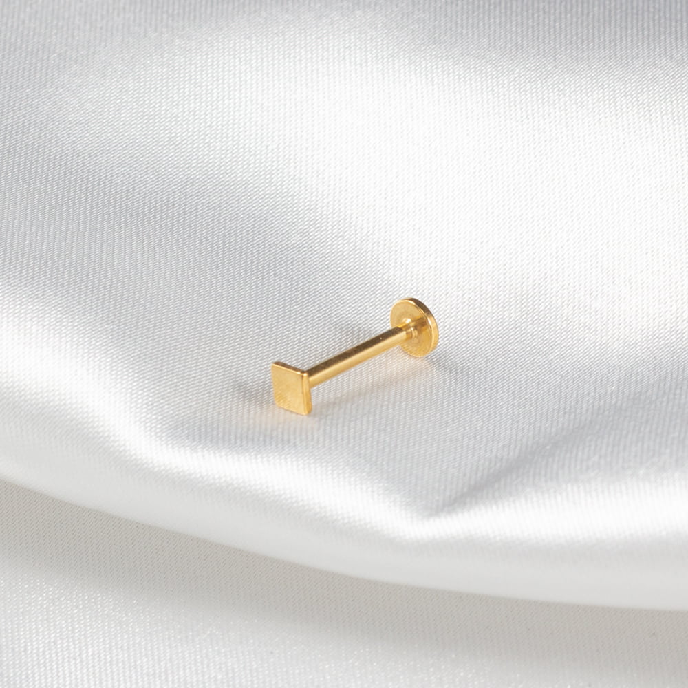 Piercing Labret Aço Cirúrgico Quadrado Rosca Interna