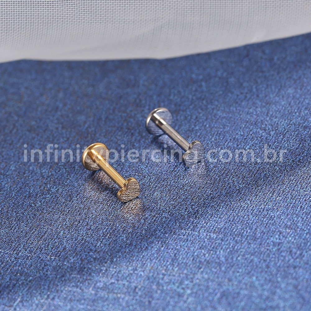 Piercing Labret Aço Cirúrgico Rosca Interna Coração